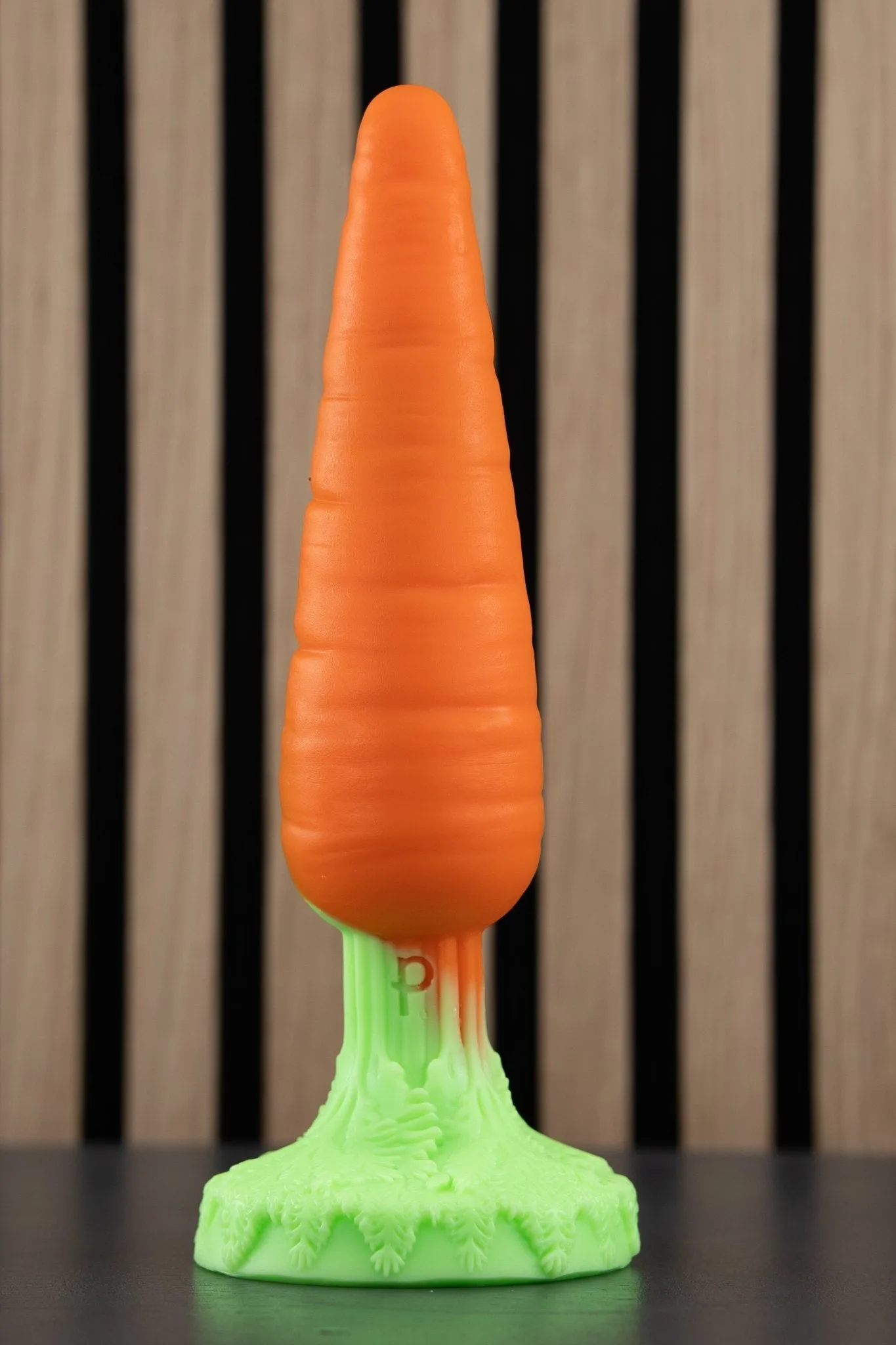 Carrot - Large, Soft Shaft/Firm Base - FLOP