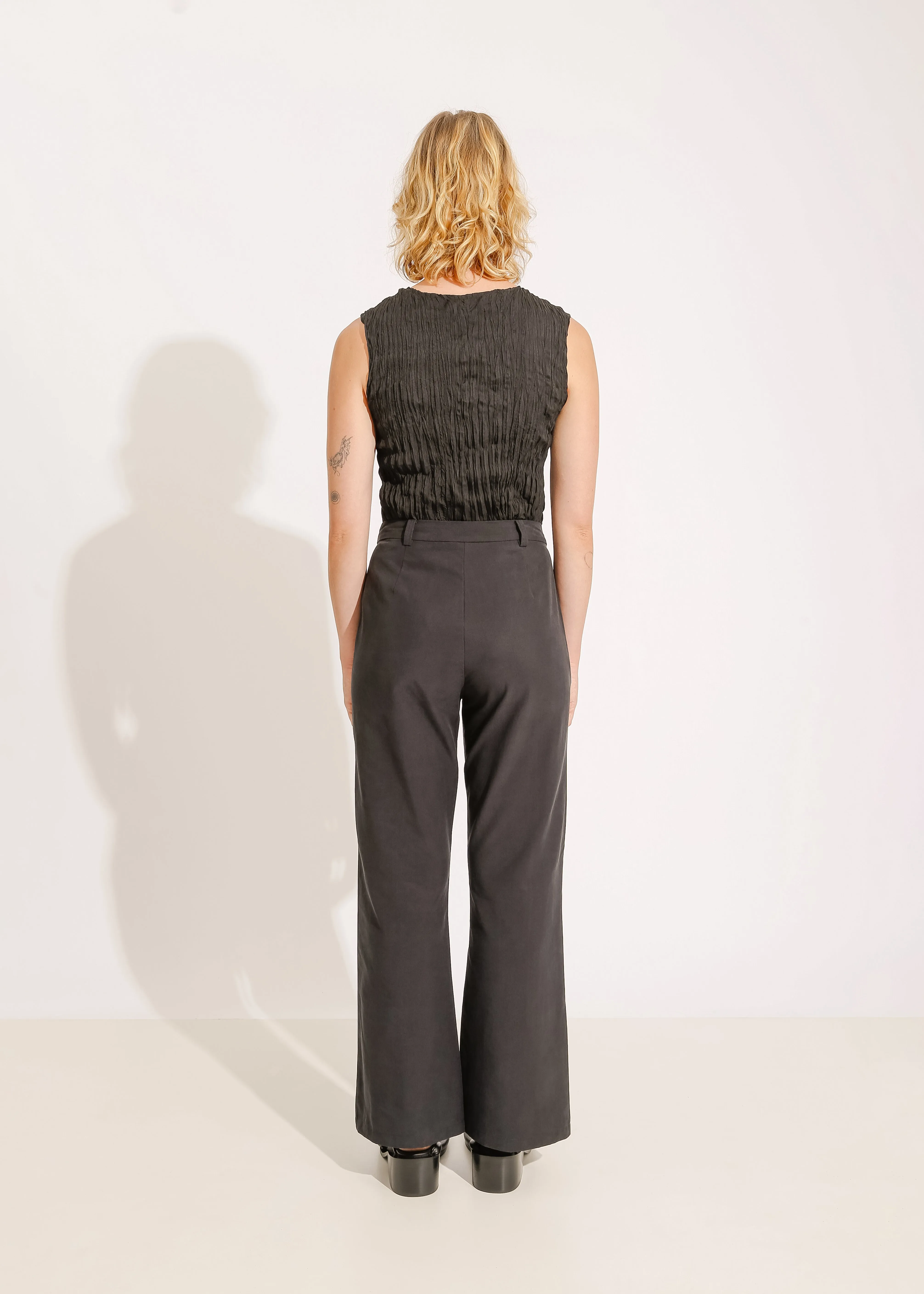 W24 | ELI PANT / BLACK